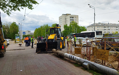 Ведём ремонт на обратном трубопроводе магистральной тепловой сети диаметром 500 мм в районе гостиницы "Юбилейная"